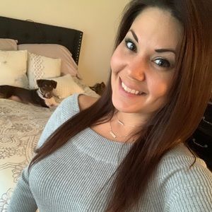 Meet your Posher, Rachel